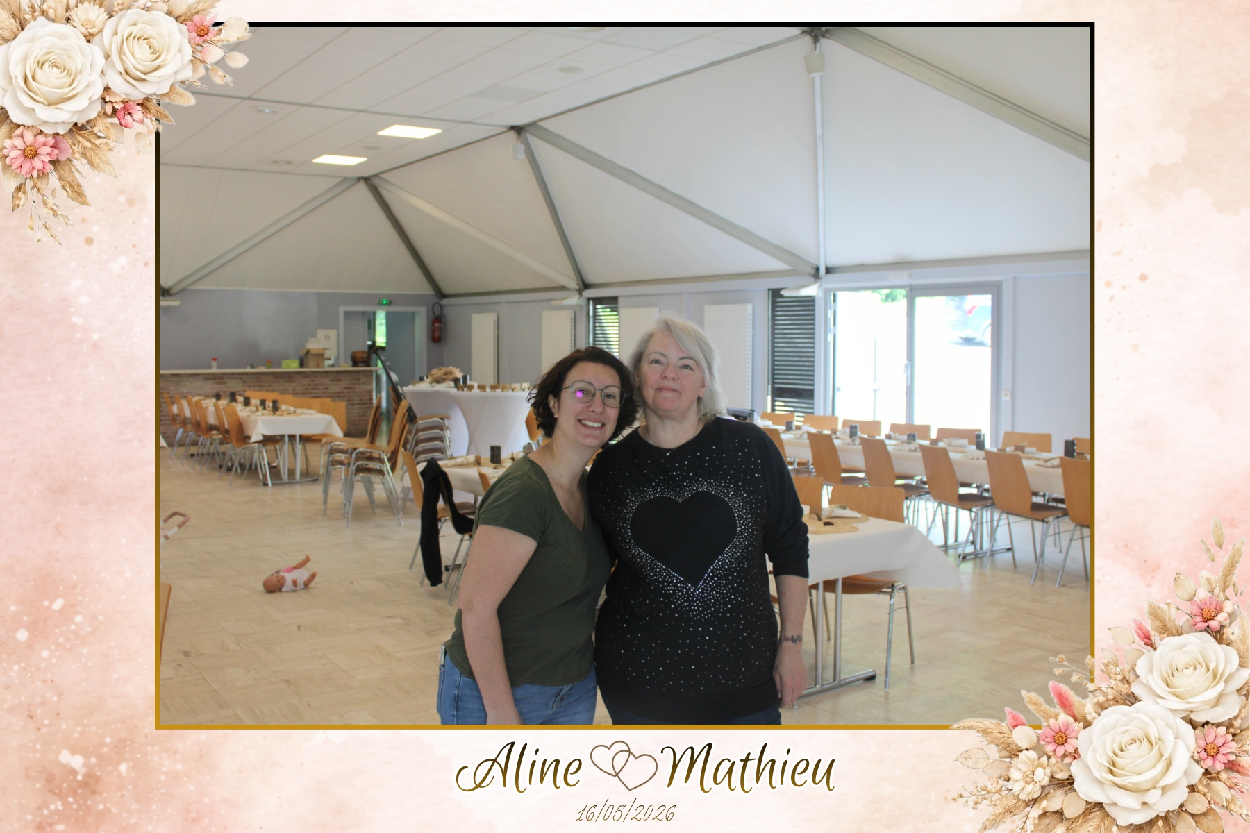 Photo souvenir du mariage d’Aline et Mathieu avec photobooth en Moselle